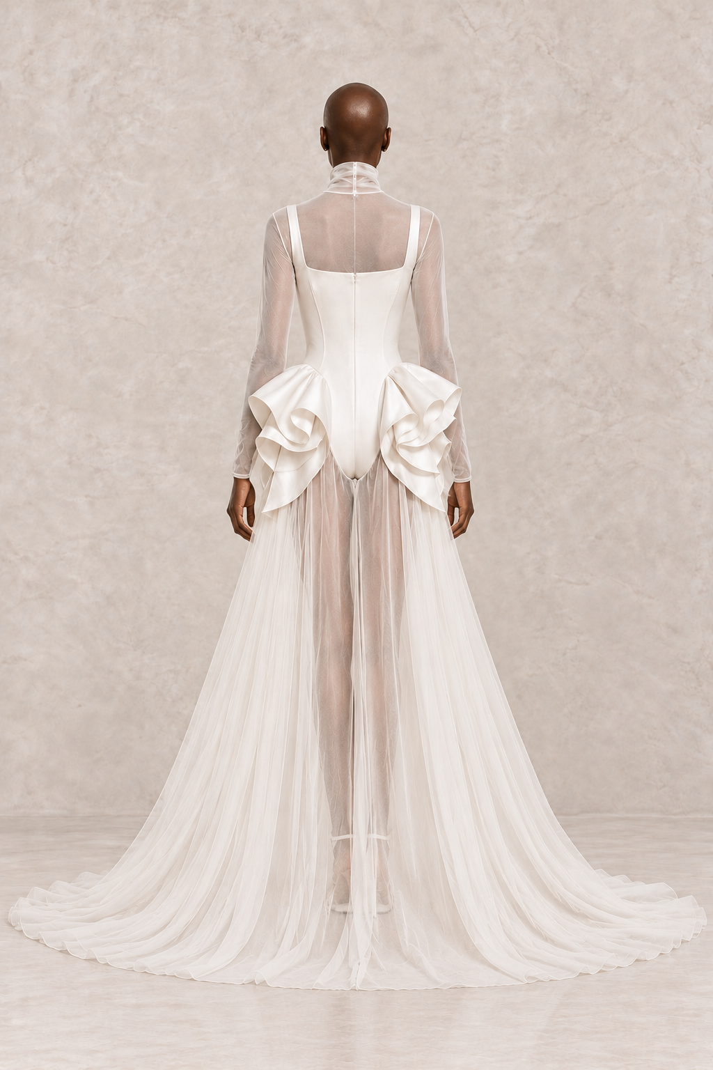 IVORY AERIA SCULPTED GOWN