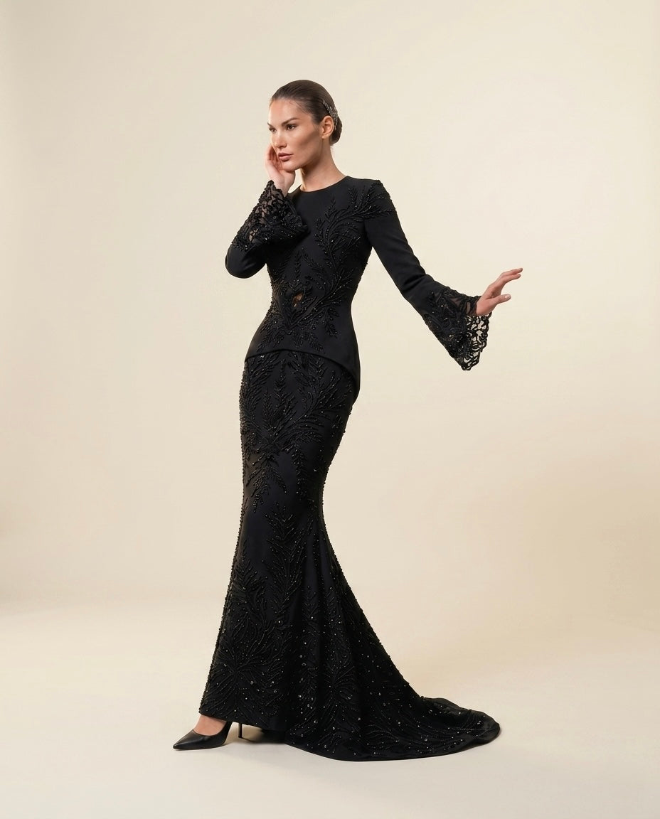 OBSIDIAN MYSTIQUE GOWN